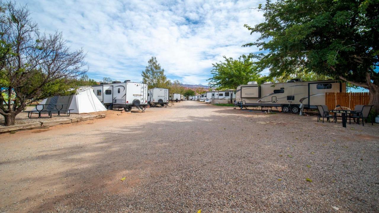ホテルOk Rv Park Glamping Tipi Ok56 モアブ エクステリア 写真