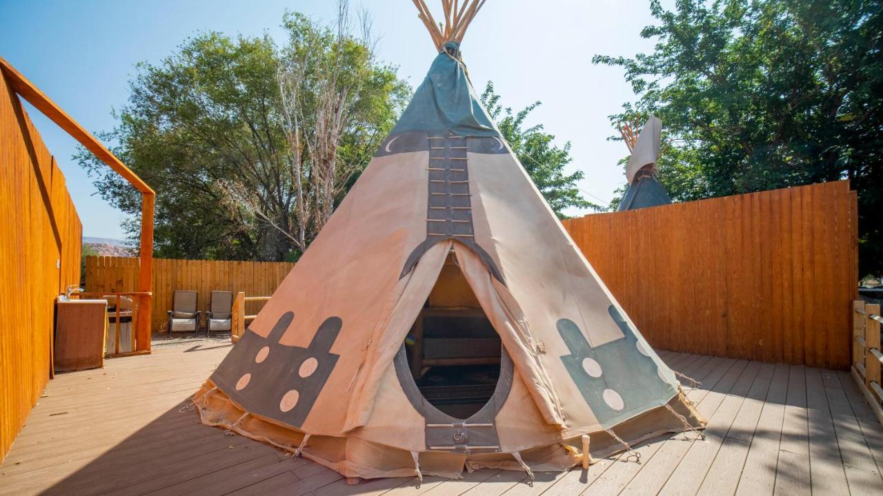 ホテルOk Rv Park Glamping Tipi Ok56 モアブ エクステリア 写真